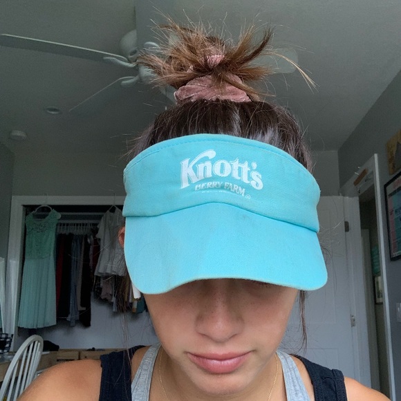 1980s Vintage Knotts Berry Farm Visor - Picture 1 of 4
